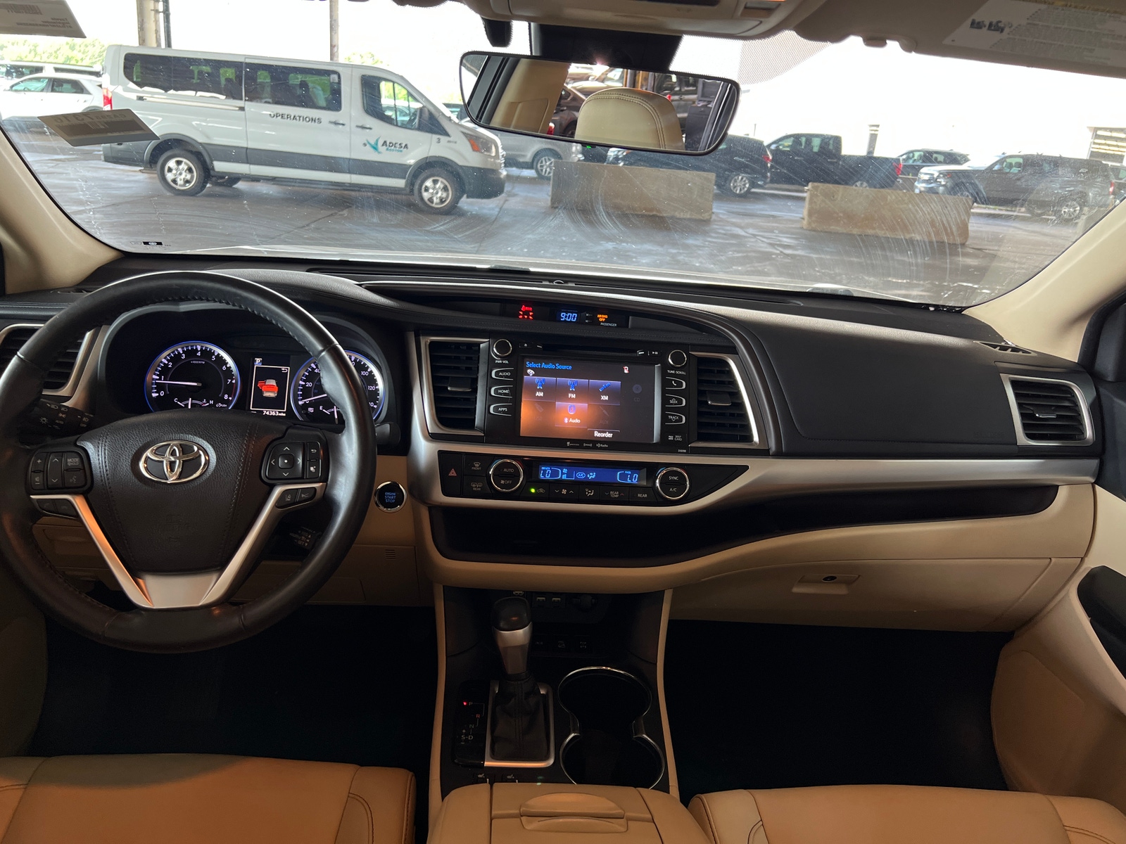 Thumbnail: 2019 Toyota Highlander - 2