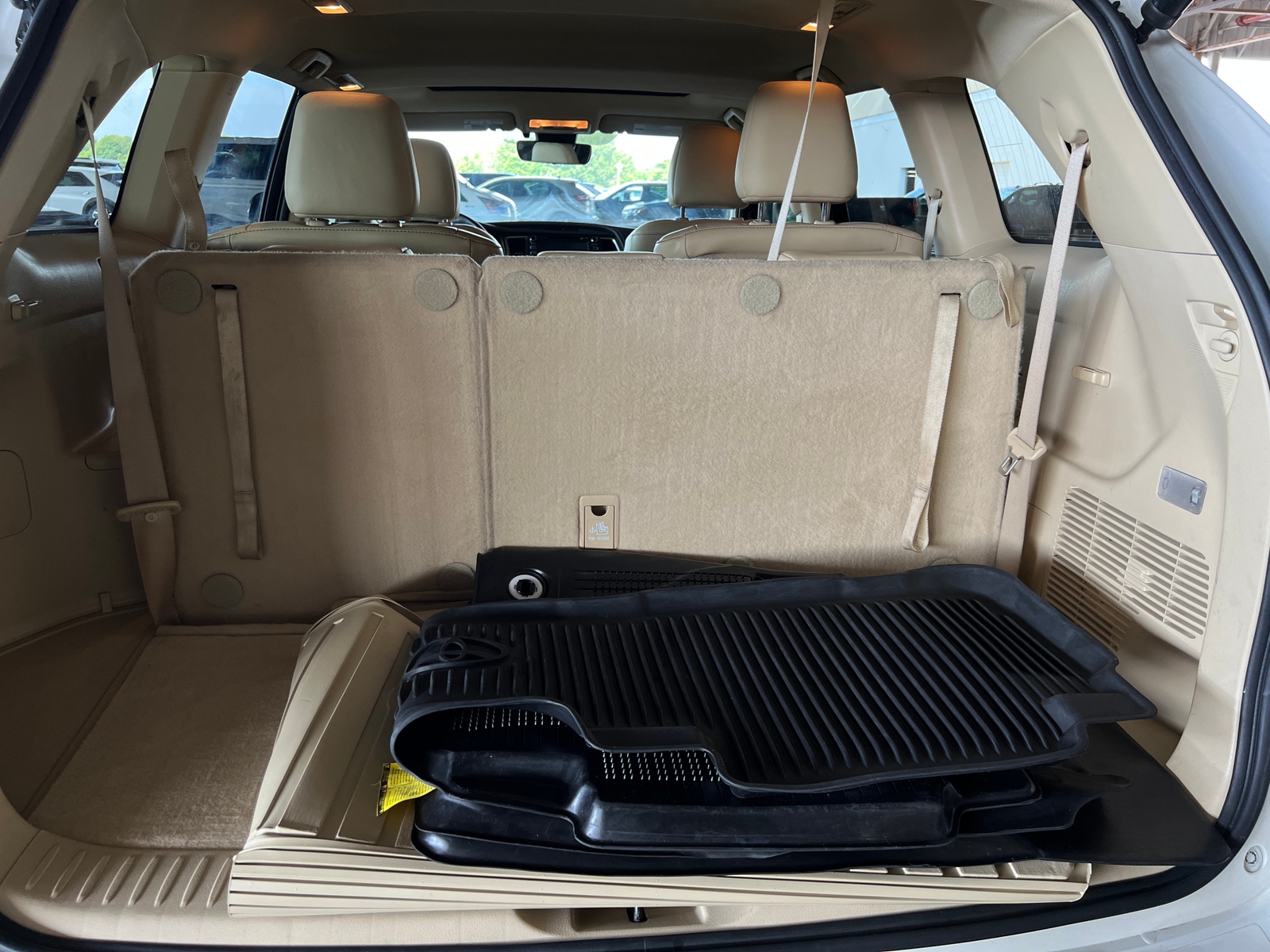 Thumbnail: 2019 Toyota Highlander - 6