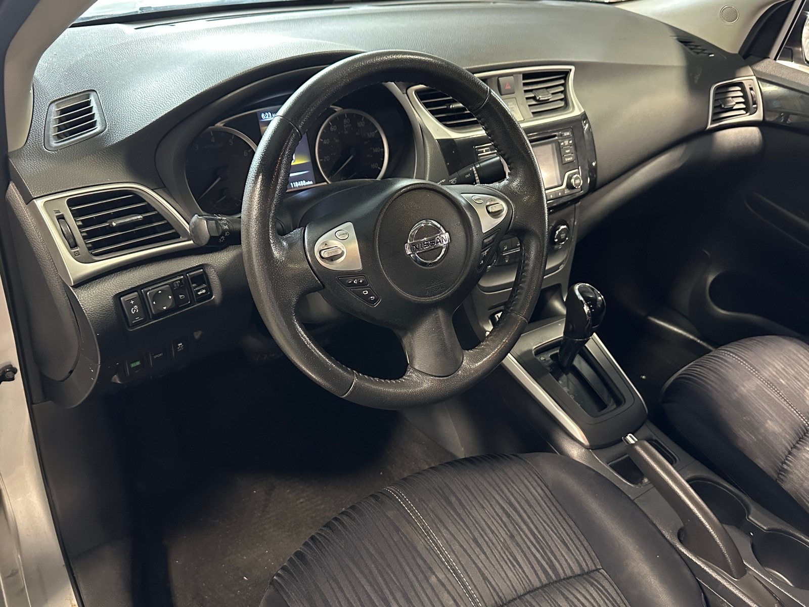 Thumbnail: 2016 Nissan Sentra - 3
