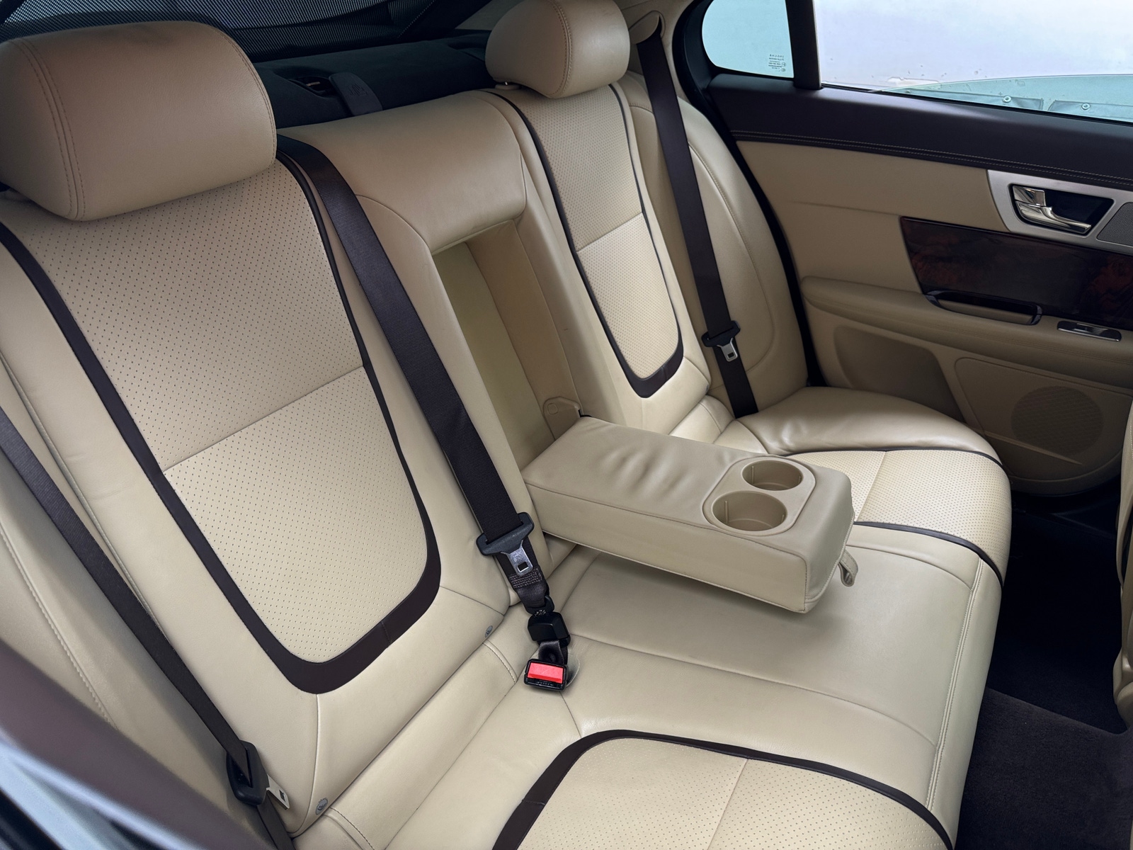 Thumbnail: 2012 Jaguar XF - 5
