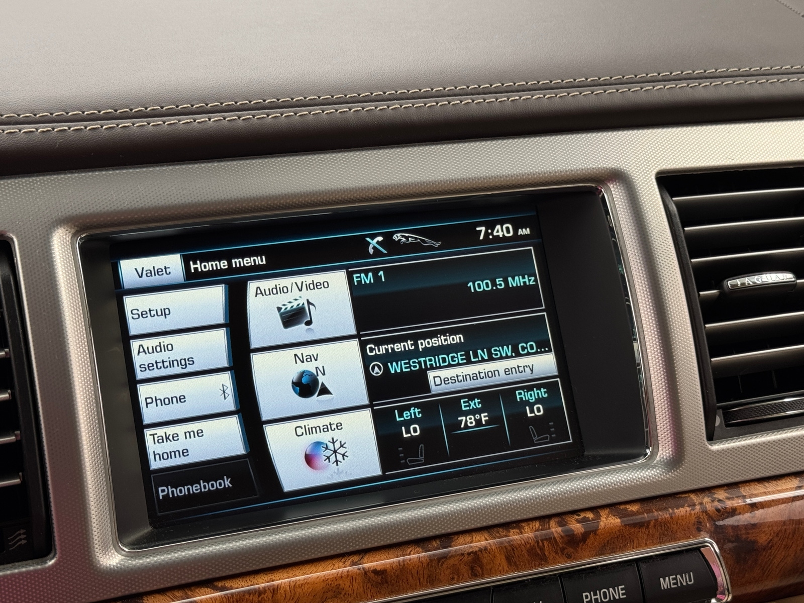 Thumbnail: 2012 Jaguar XF - 3