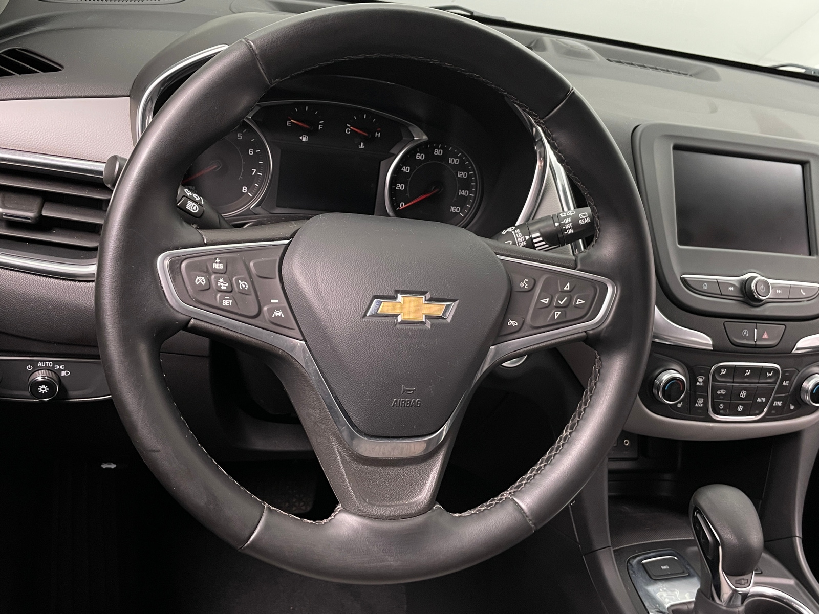 Thumbnail: 2023 Chevrolet Equinox - 5