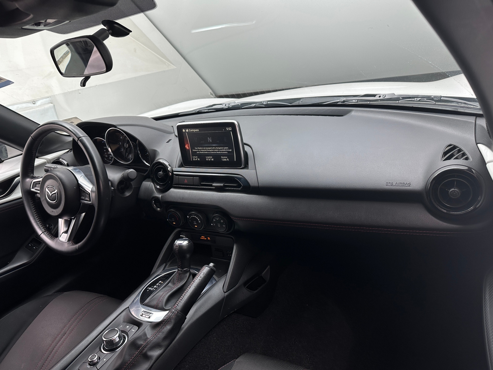 Thumbnail: 2017 Mazda MX-5 Miata - 3