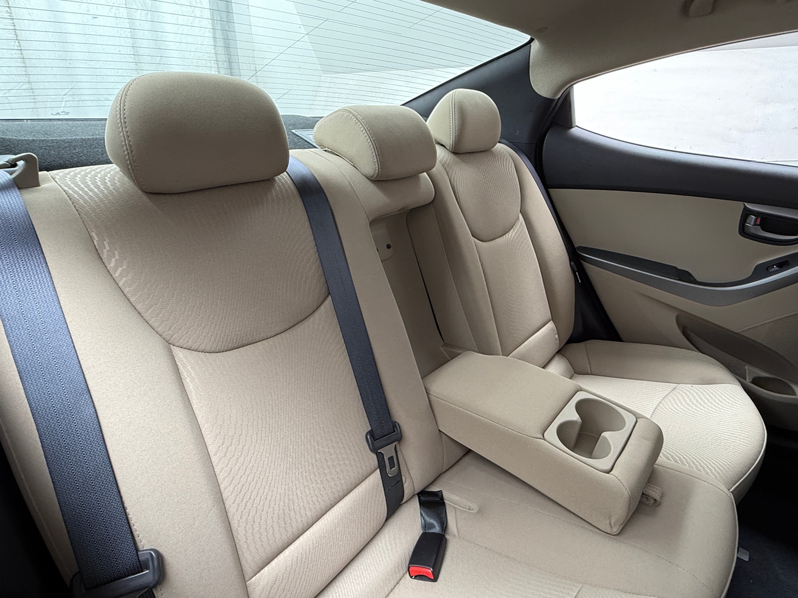 Thumbnail: 2016 Hyundai Elantra - 6