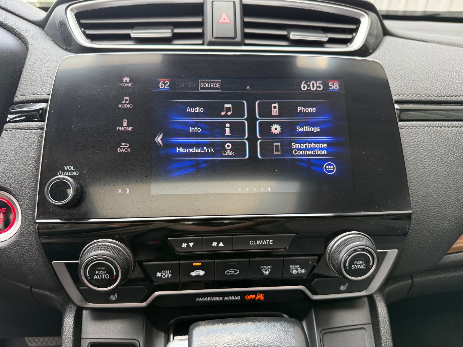 Thumbnail: 2017 Honda CR-V - 3