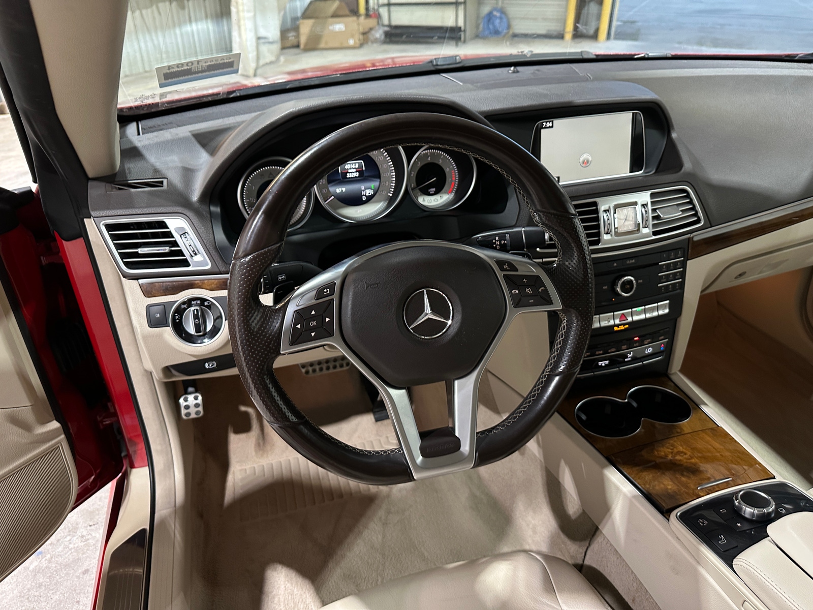 Thumbnail: 2016 Mercedes-Benz E-Class - 4