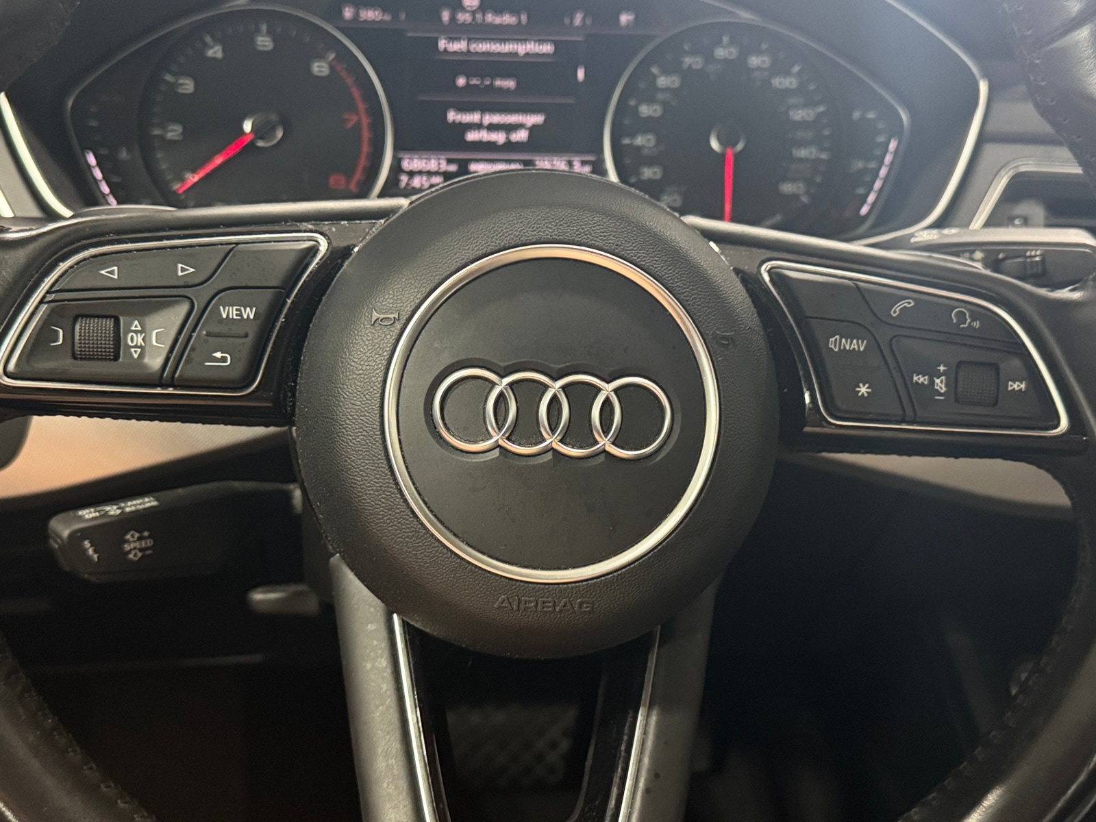 Thumbnail: 2017 Audi A4 - 4