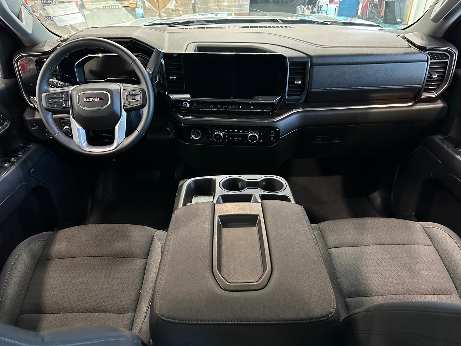 Thumbnail: 2024 GMC Sierra 1500 - 3