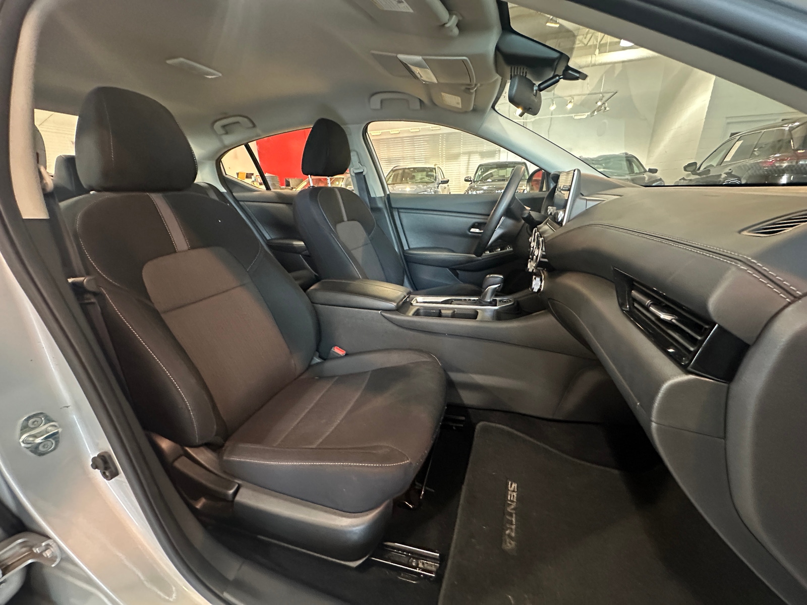 Thumbnail: 2023 Nissan Sentra - 2