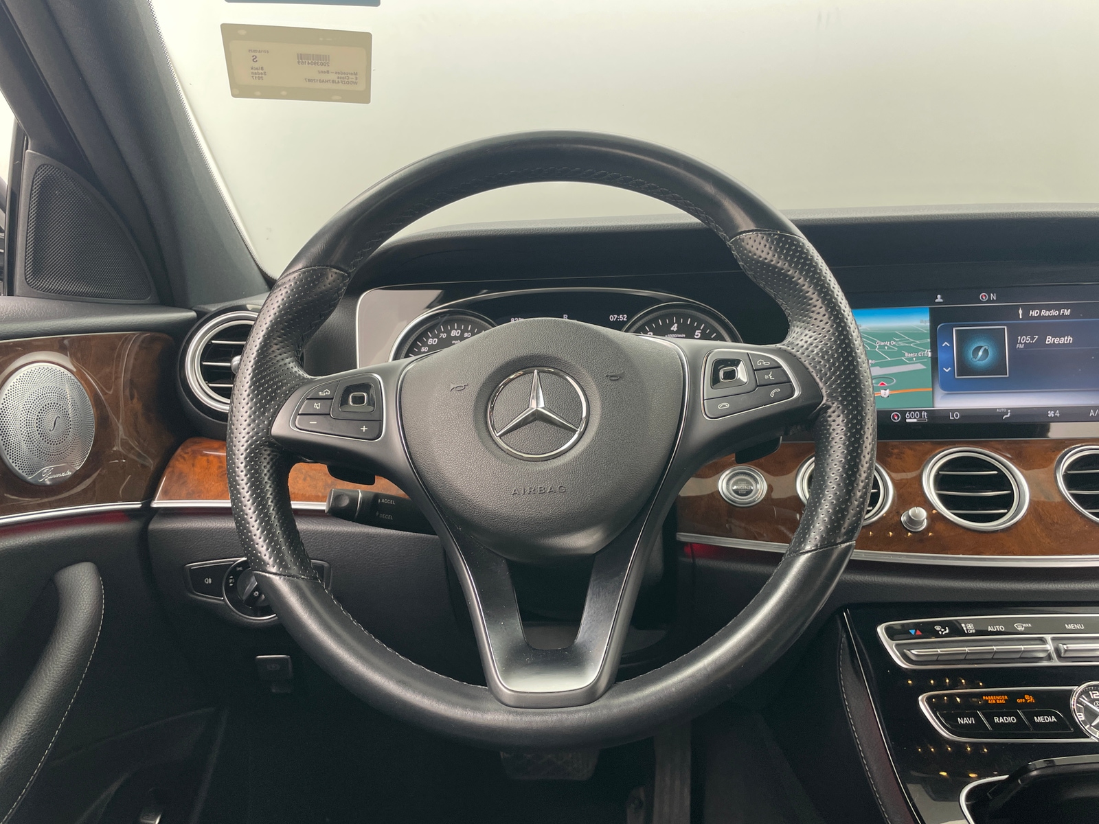 Thumbnail: 2017 Mercedes-Benz E-Class - 4