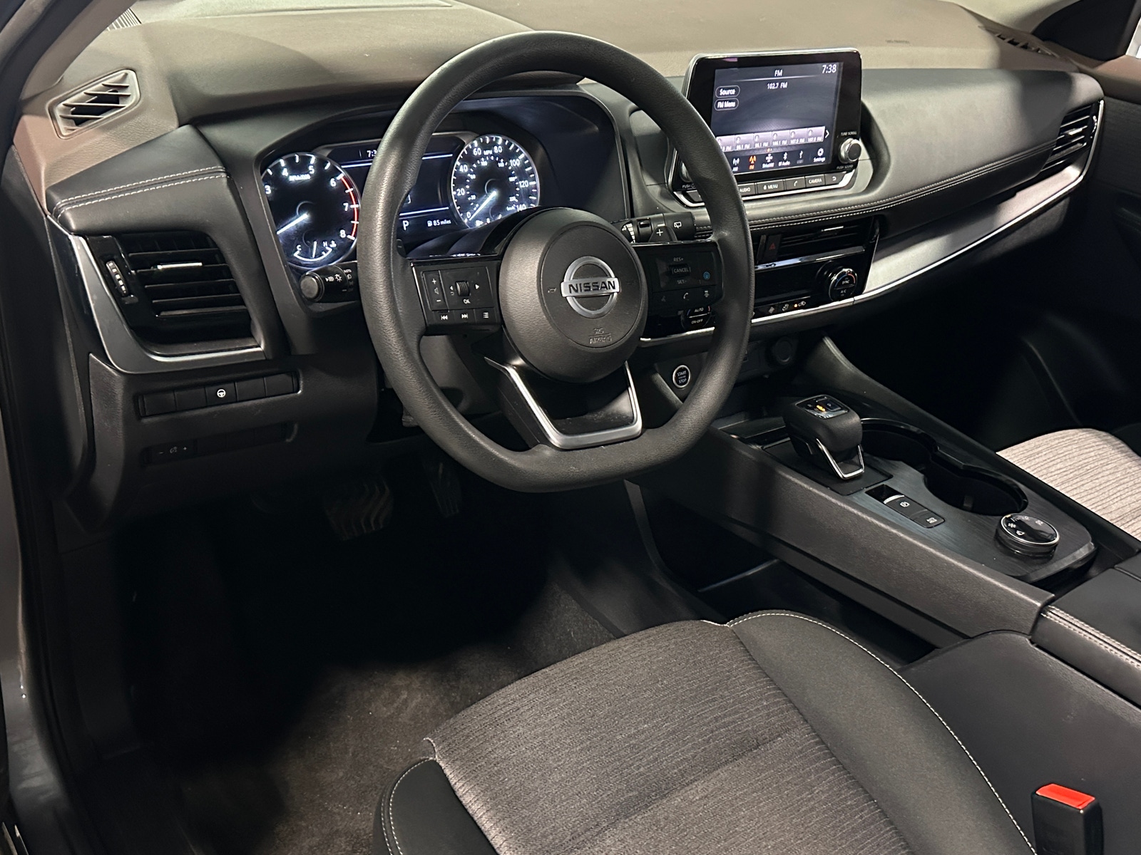 Thumbnail: 2021 Nissan Rogue - 3