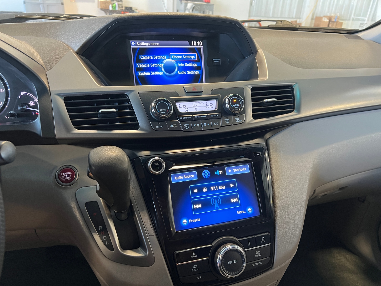 Thumbnail: 2015 Honda Odyssey - 4