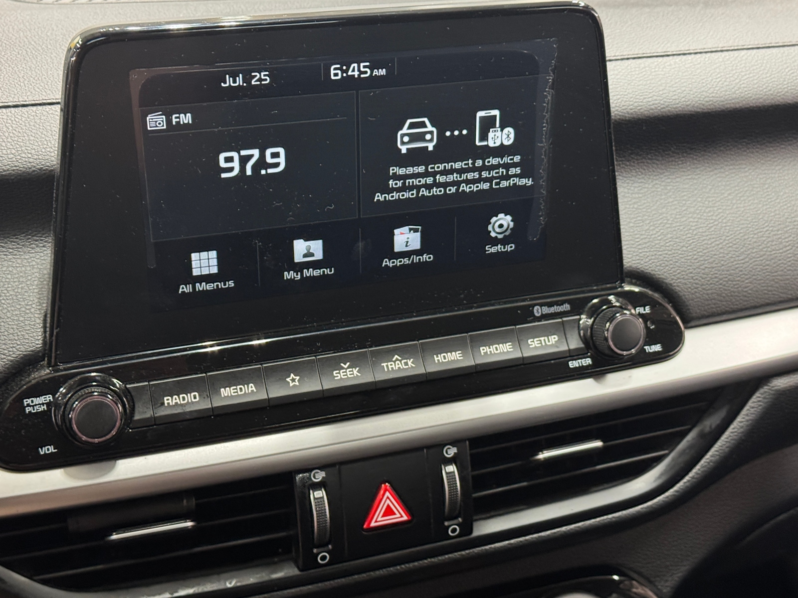 Thumbnail: 2019 Kia Forte - 4
