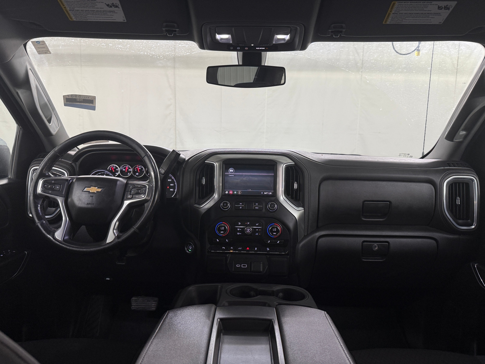 Thumbnail: 2022 Chevrolet Silverado 1500 - 3
