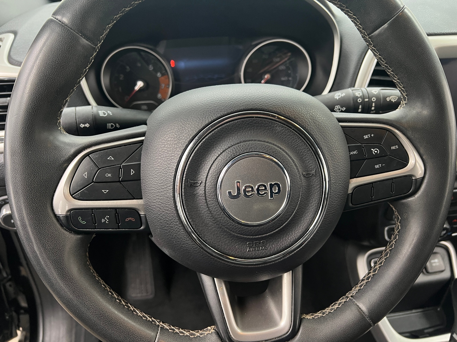Thumbnail: 2021 Jeep Compass - 4