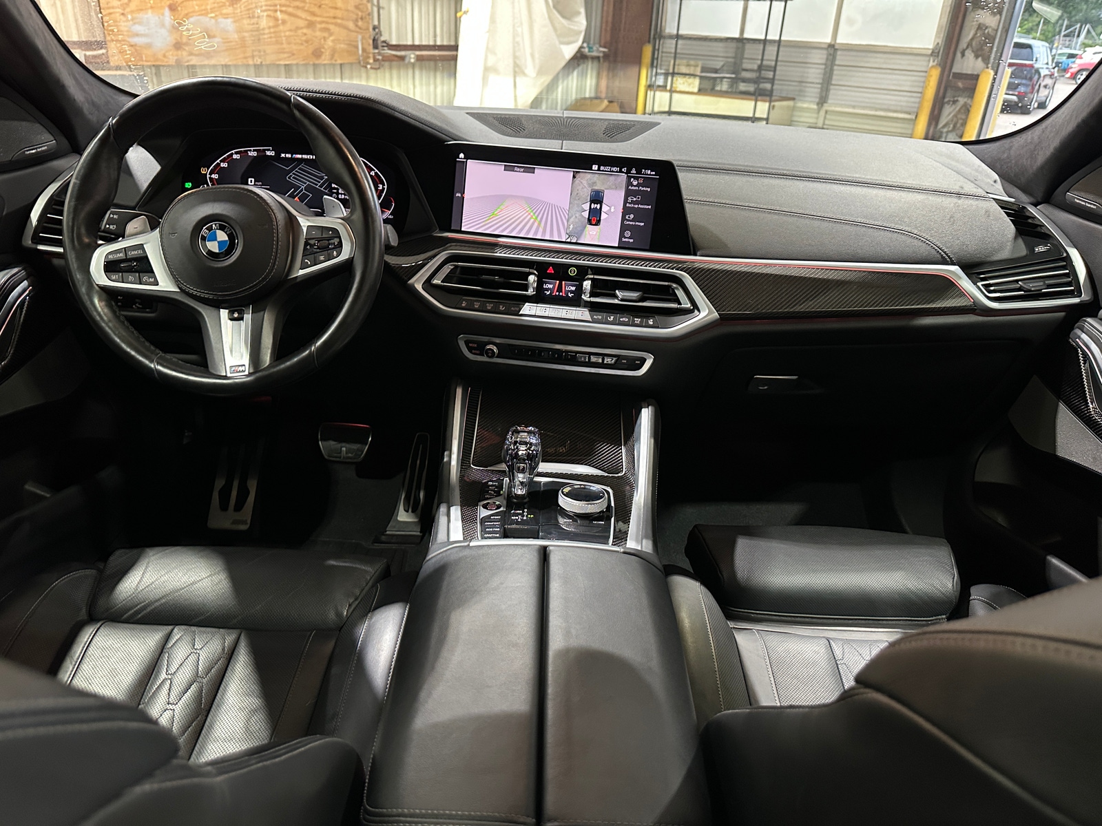 Thumbnail: 2021 BMW X6 - 2
