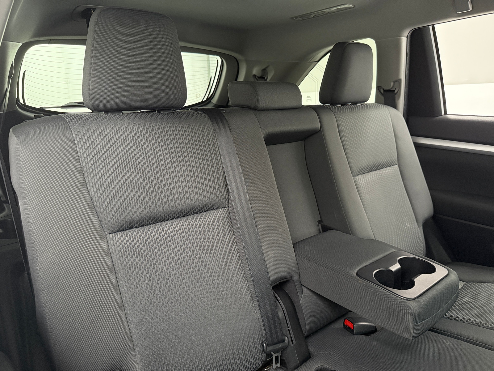 Thumbnail: 2019 Toyota Highlander - 6