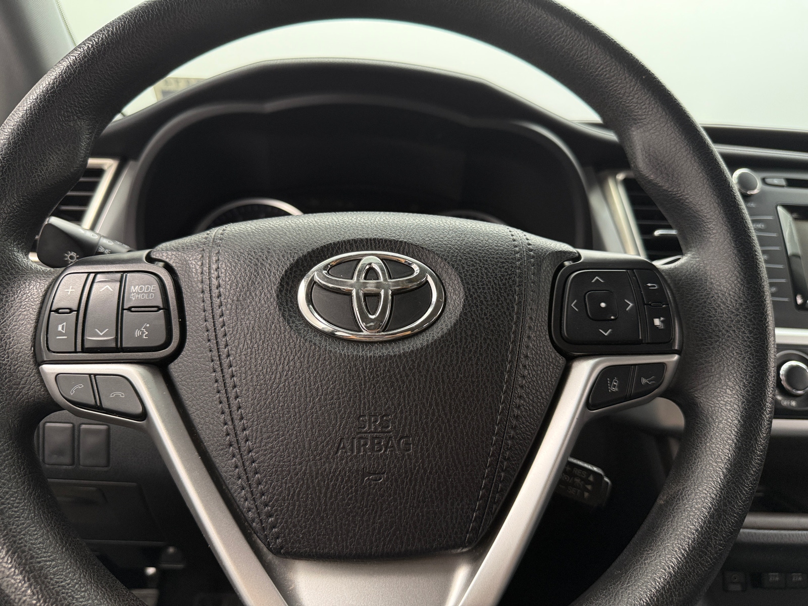 Thumbnail: 2019 Toyota Highlander - 5