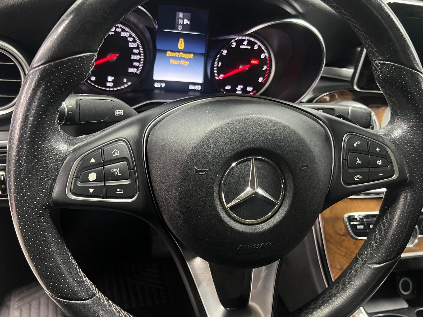 Thumbnail: 2017 Mercedes-Benz C-Class - 4