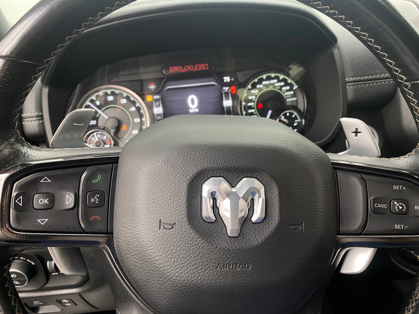 Thumbnail: 2022 RAM 1500 - 4
