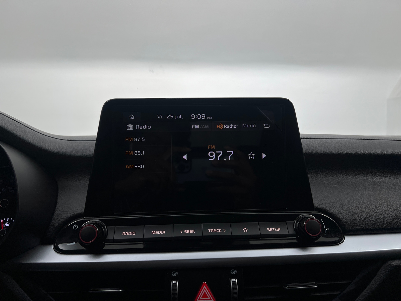Thumbnail: 2024 Kia Forte - 4