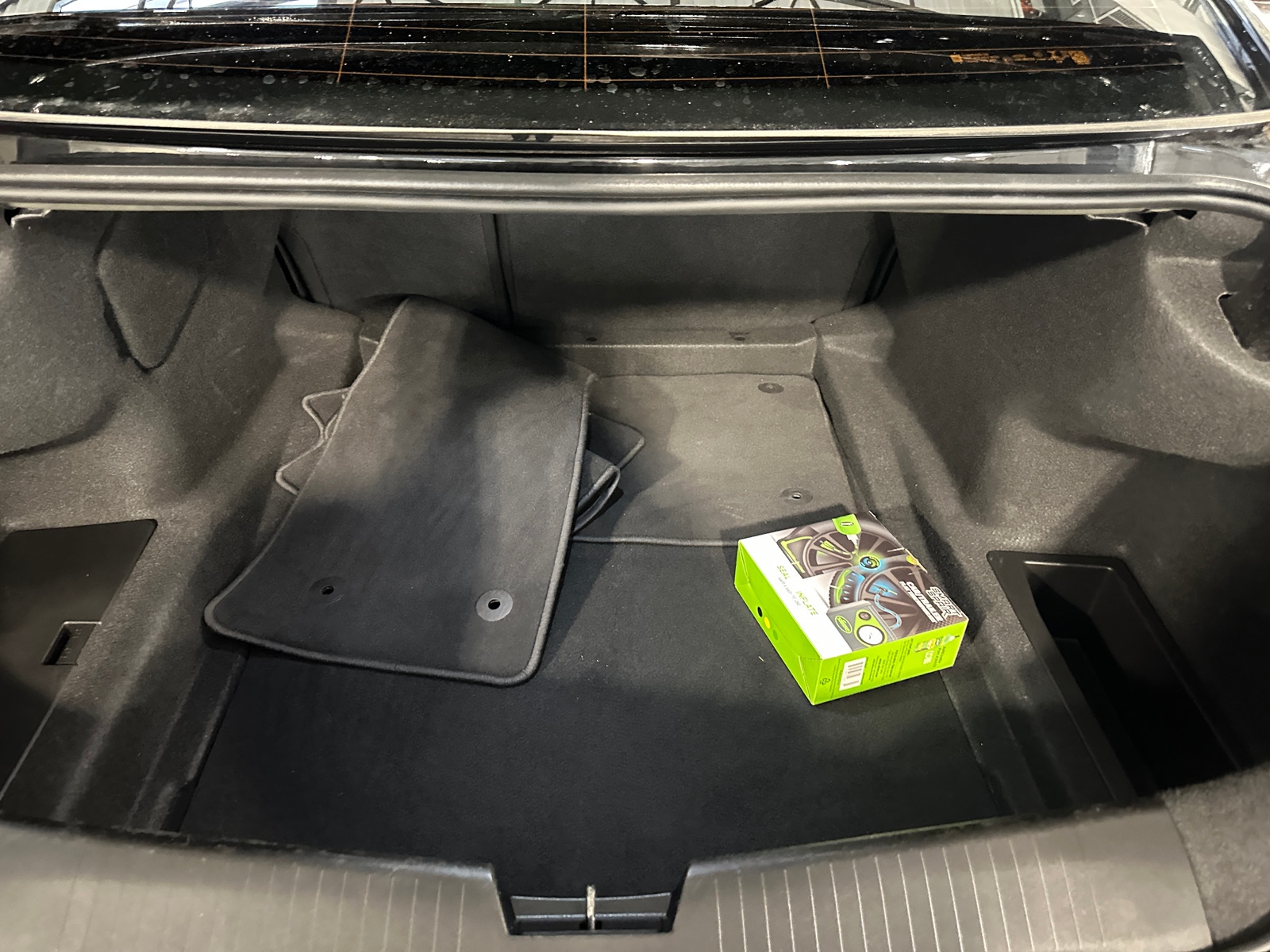 Thumbnail: 2021 Cadillac CT4 - 6