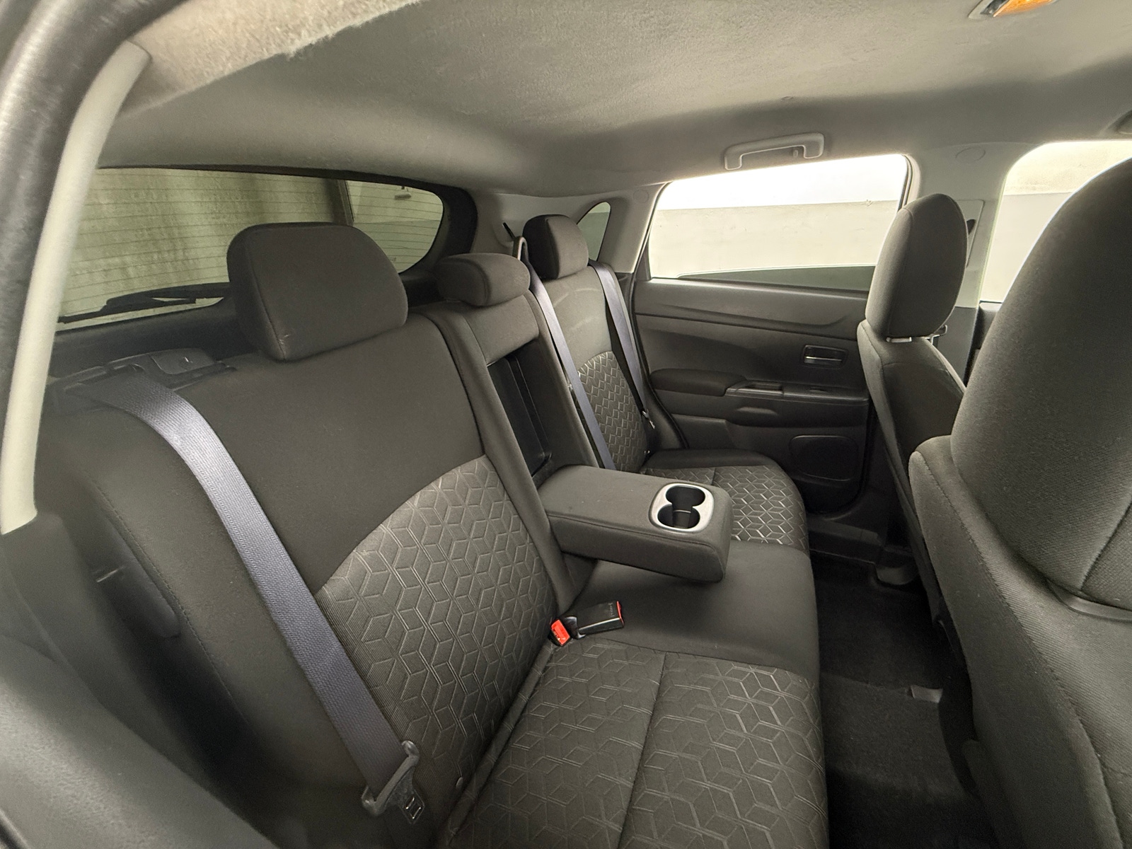 Thumbnail: 2021 Mitsubishi Outlander Sport - 6