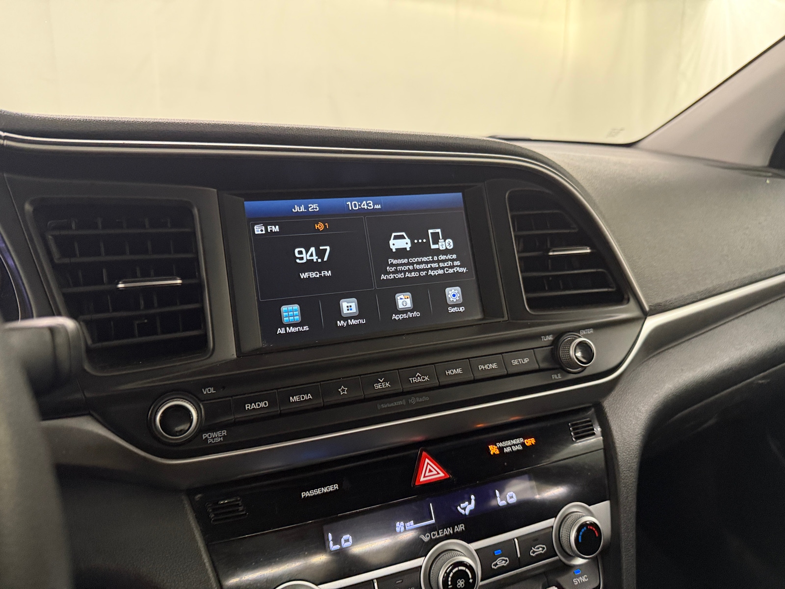 Thumbnail: 2020 Hyundai Elantra - 4