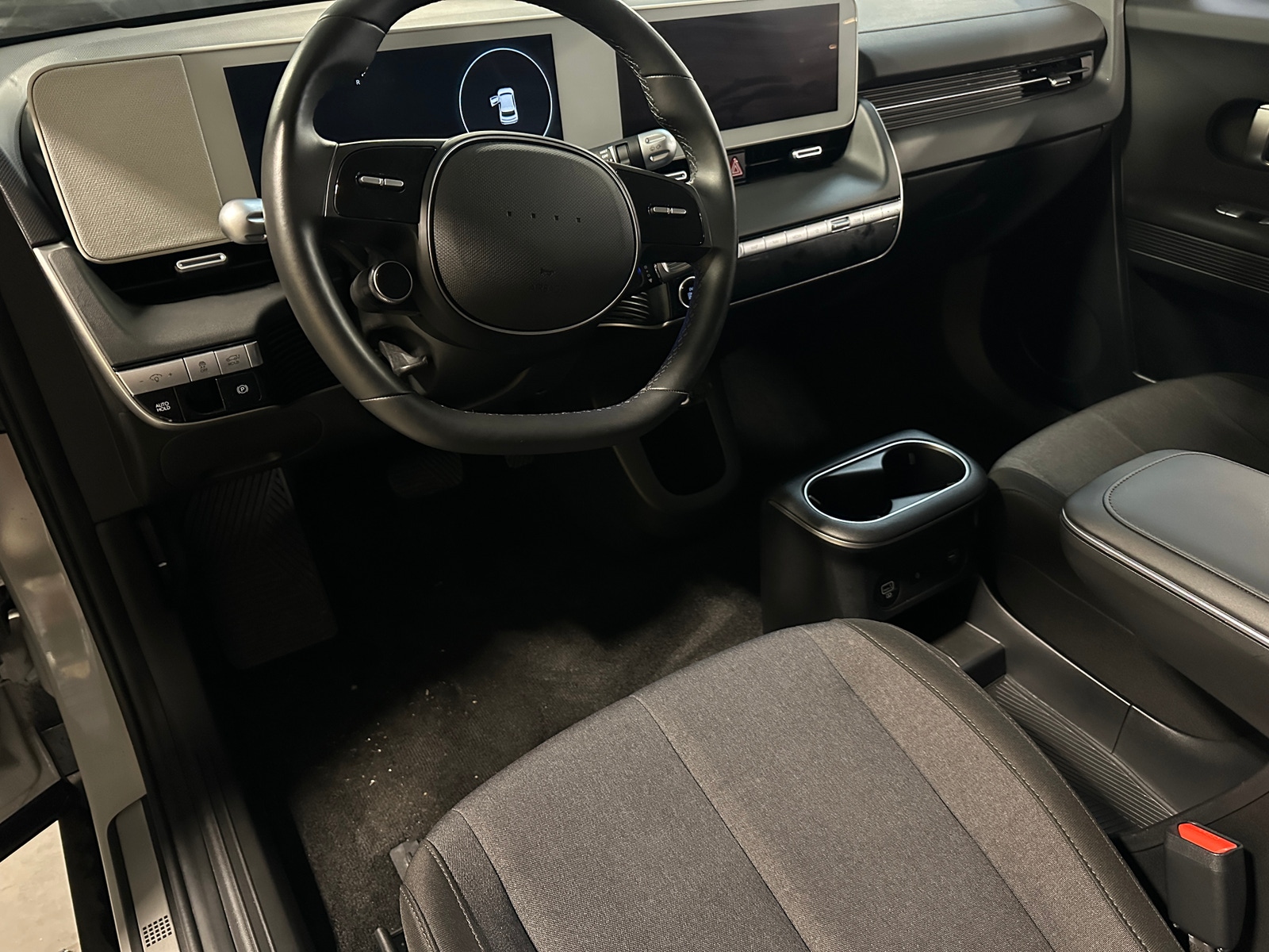 Thumbnail: 2024 Hyundai Ioniq 5 - 3