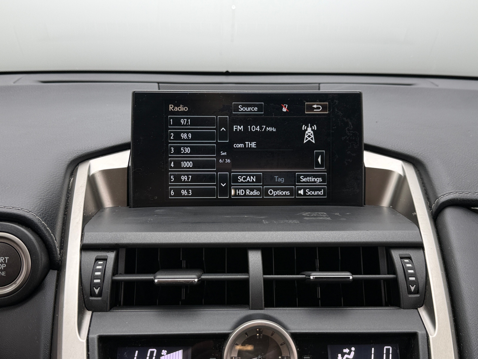 Thumbnail: 2015 Lexus NX - 3