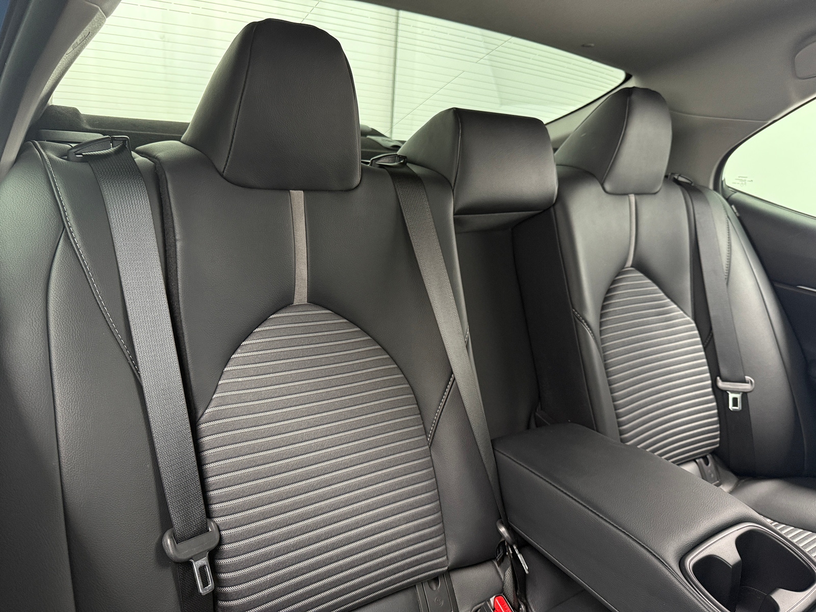 Thumbnail: 2019 Toyota Camry - 5