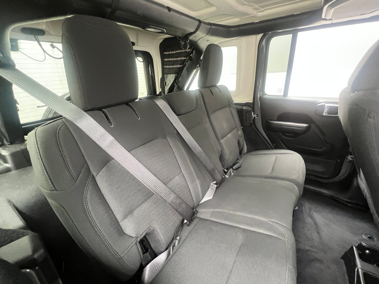 Thumbnail: 2019 Jeep Wrangler - 6
