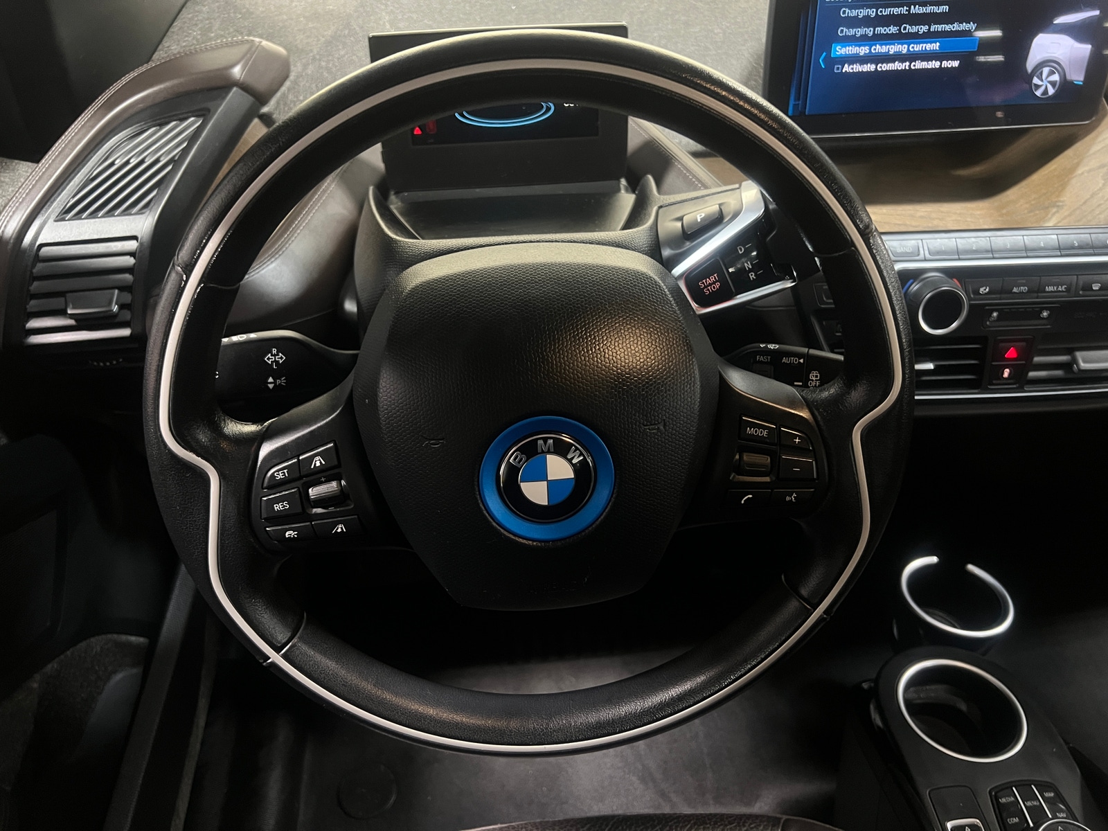 Thumbnail: 2018 BMW i3 - 4