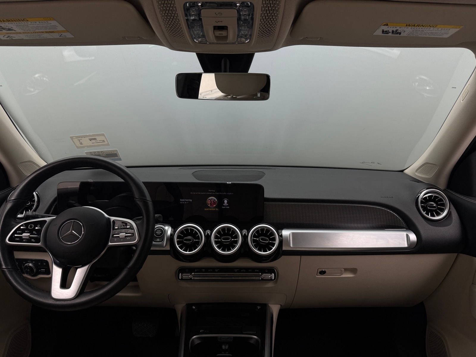 Thumbnail: 2022 Mercedes-Benz GLB - 2