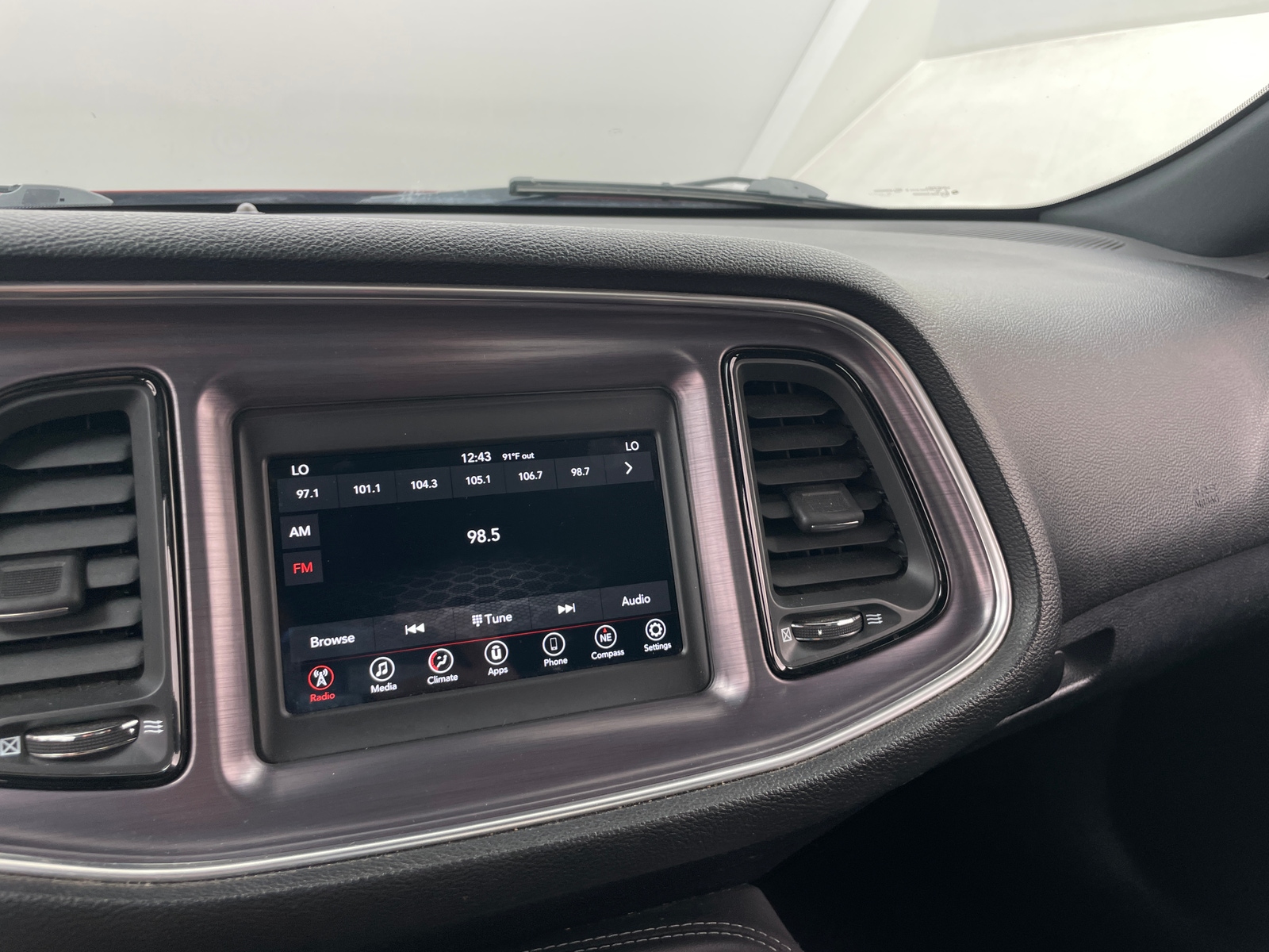 Thumbnail: 2018 Dodge Challenger - 3