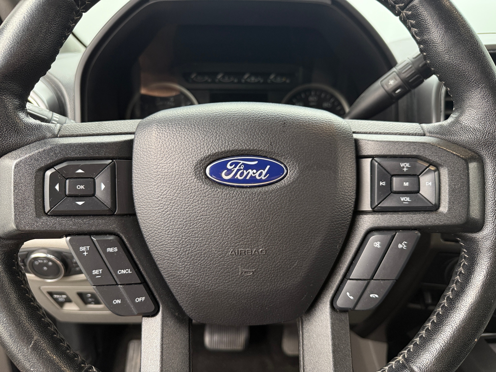 Thumbnail: 2020 Ford Econoline - 5