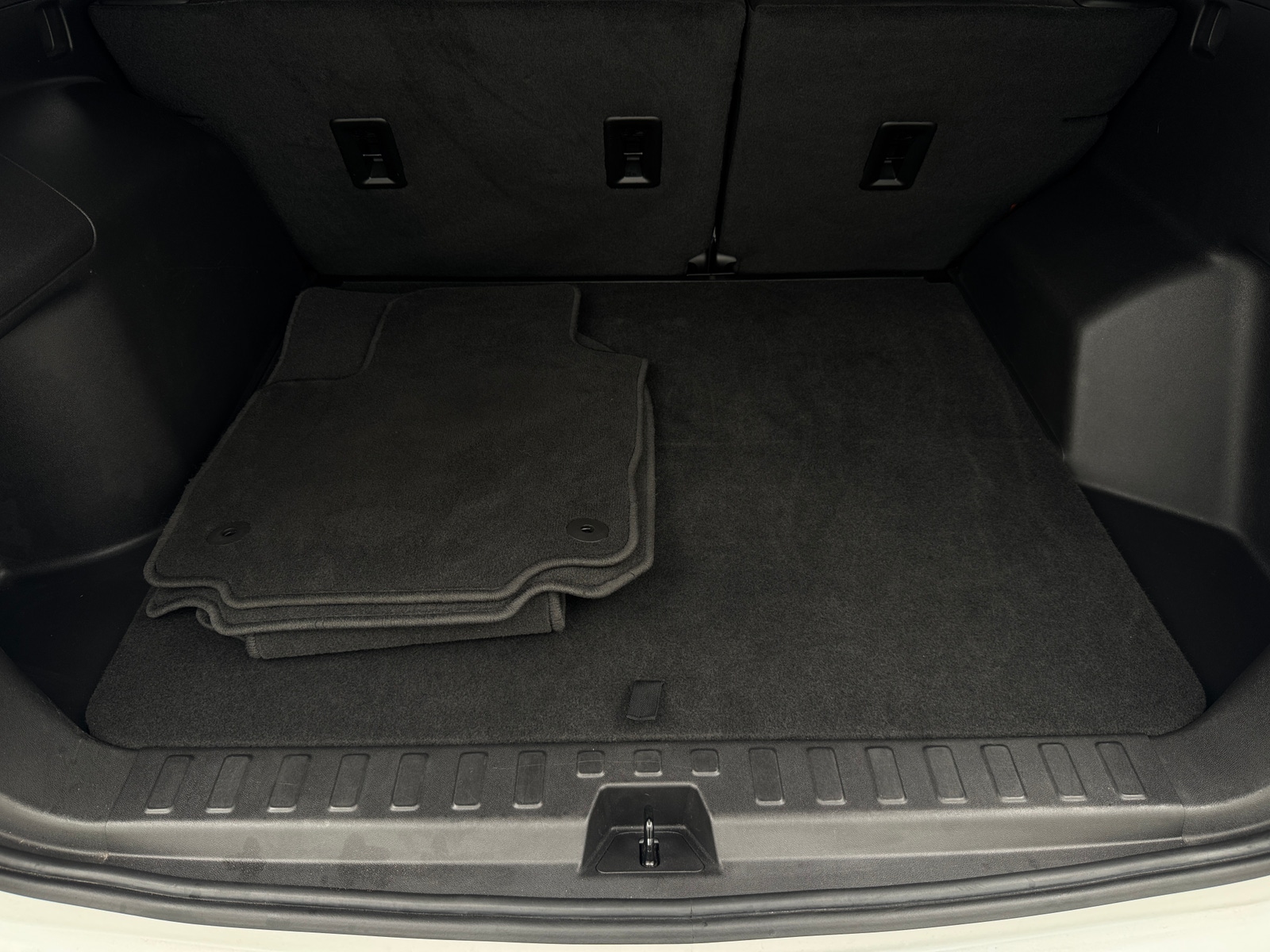 Thumbnail: 2024 Chevrolet Equinox - 7
