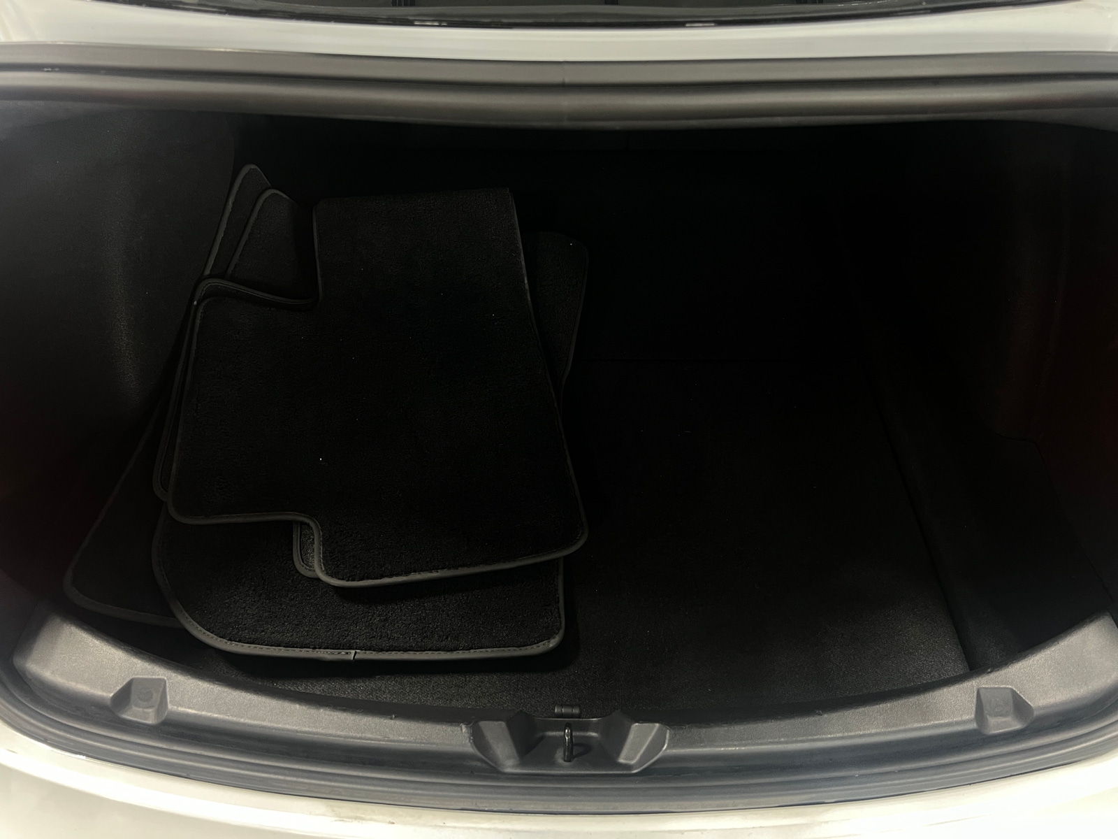 Thumbnail: 2018 Tesla Model 3 - 6
