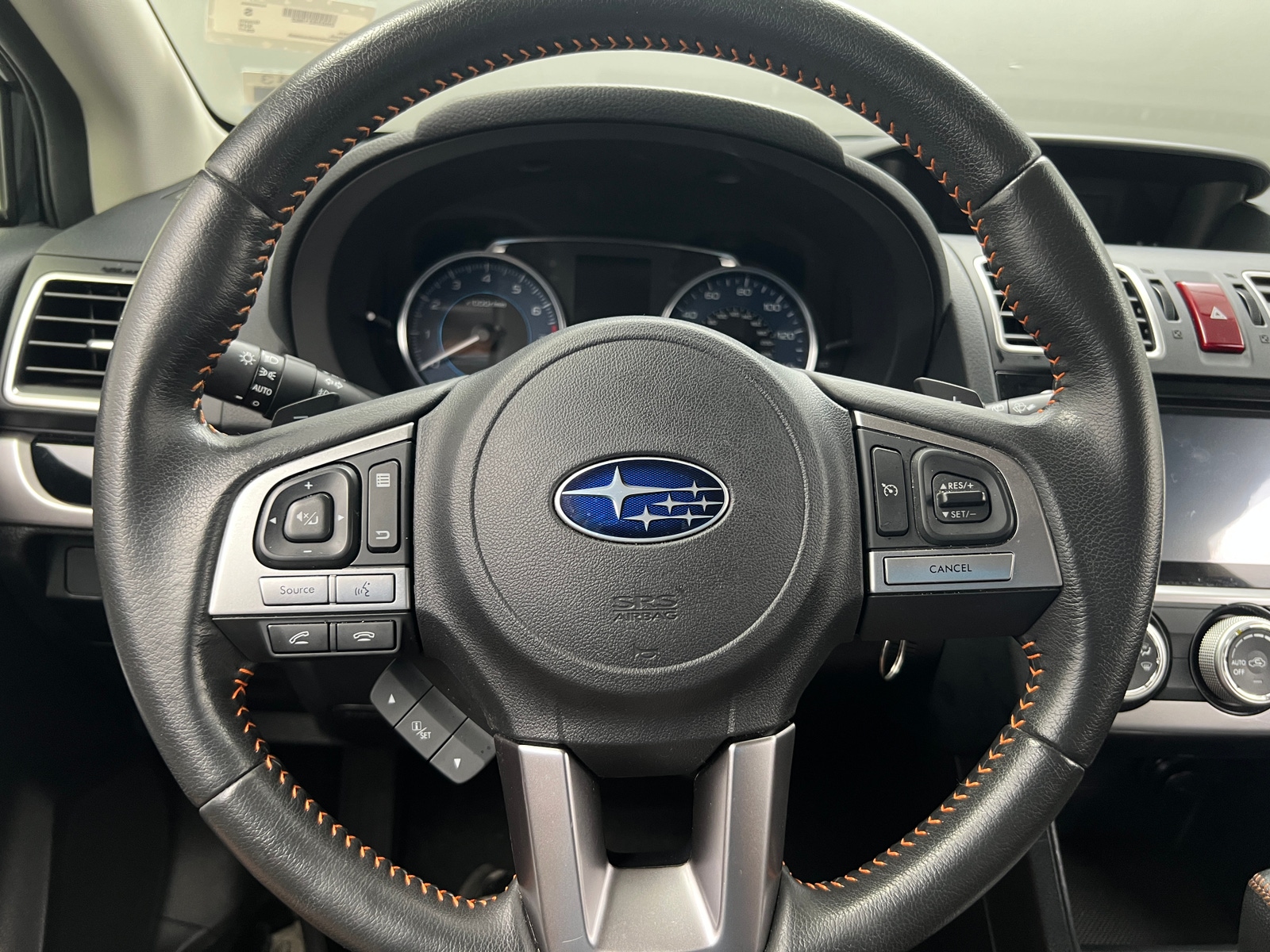 Thumbnail: 2017 Subaru Crosstrek - 4