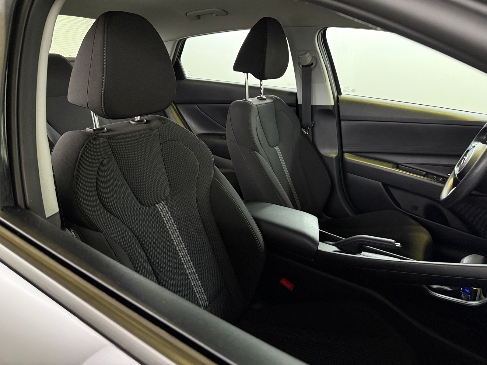 Thumbnail: 2023 Hyundai Elantra - 2