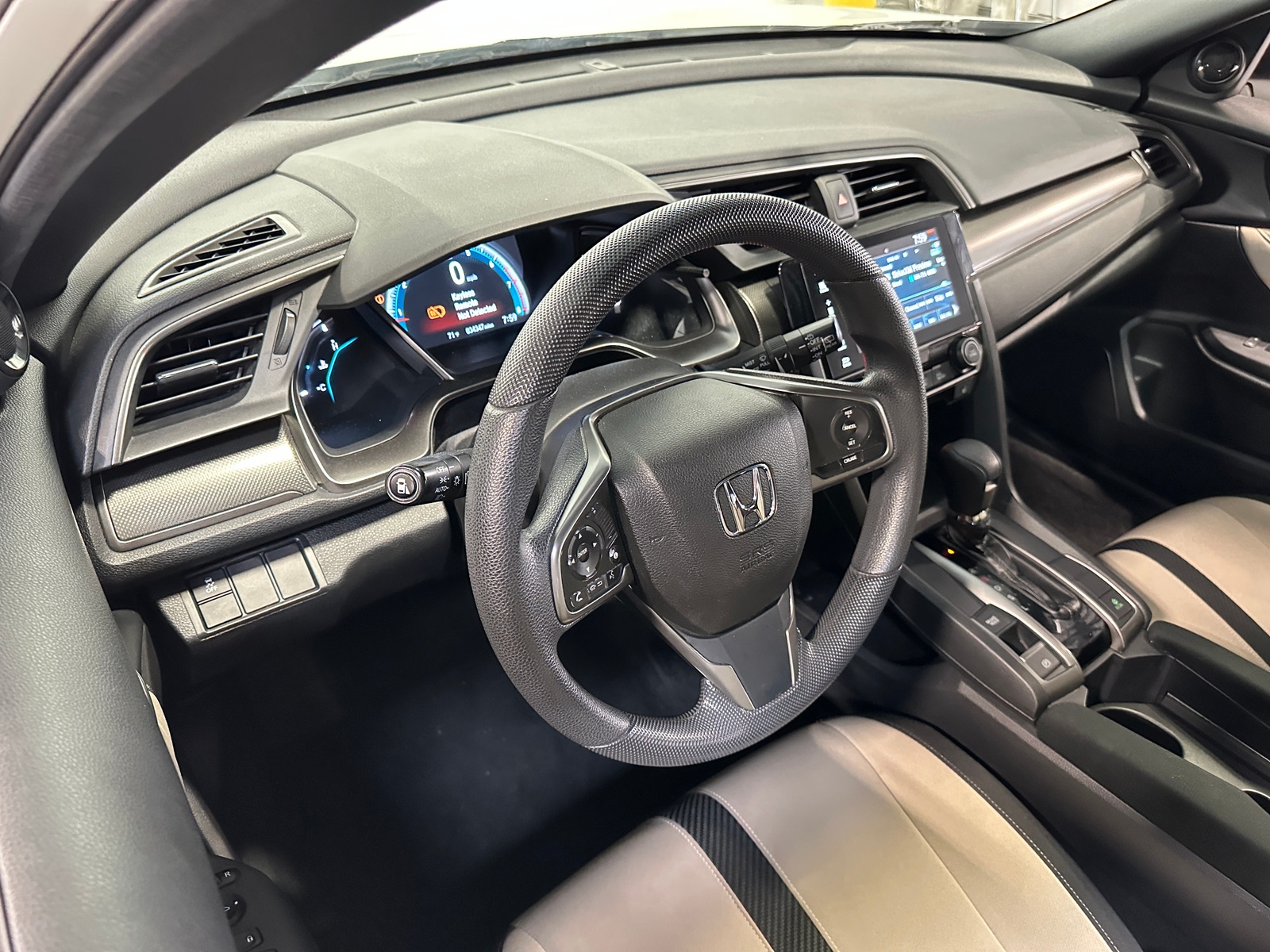 Thumbnail: 2017 Honda Civic - 3