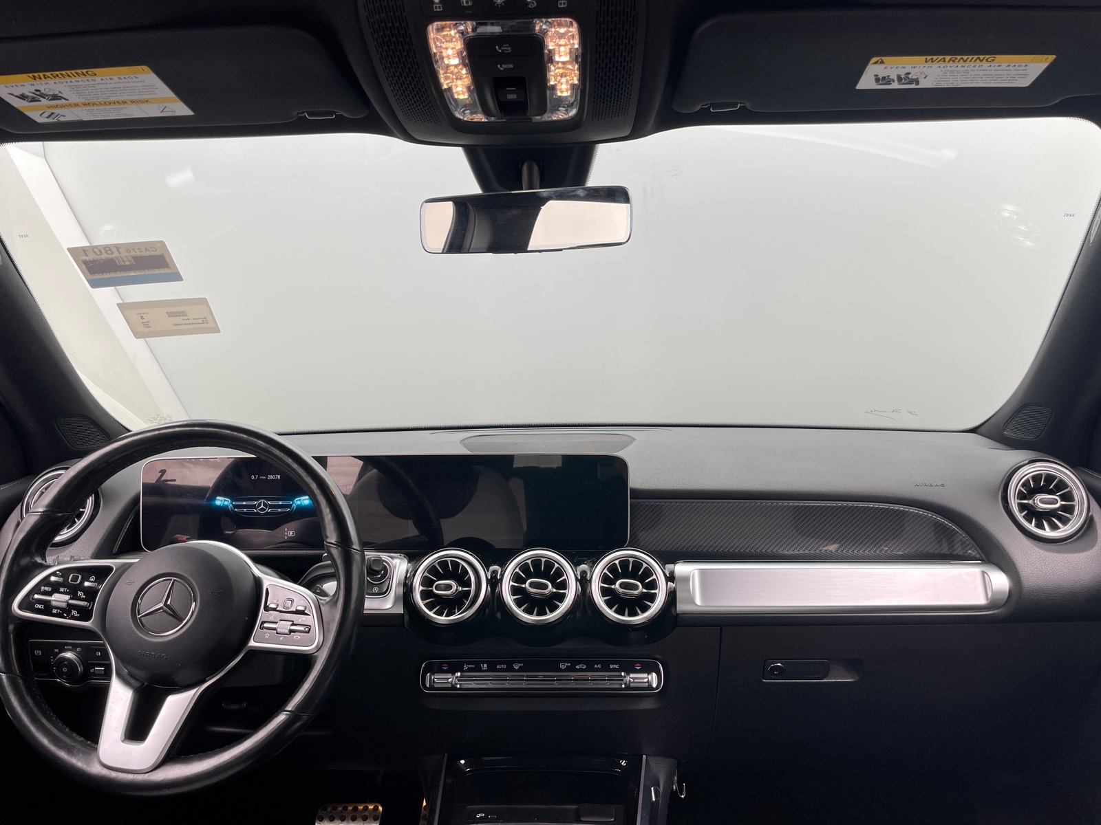 Thumbnail: 2021 Mercedes-Benz GLB - 2