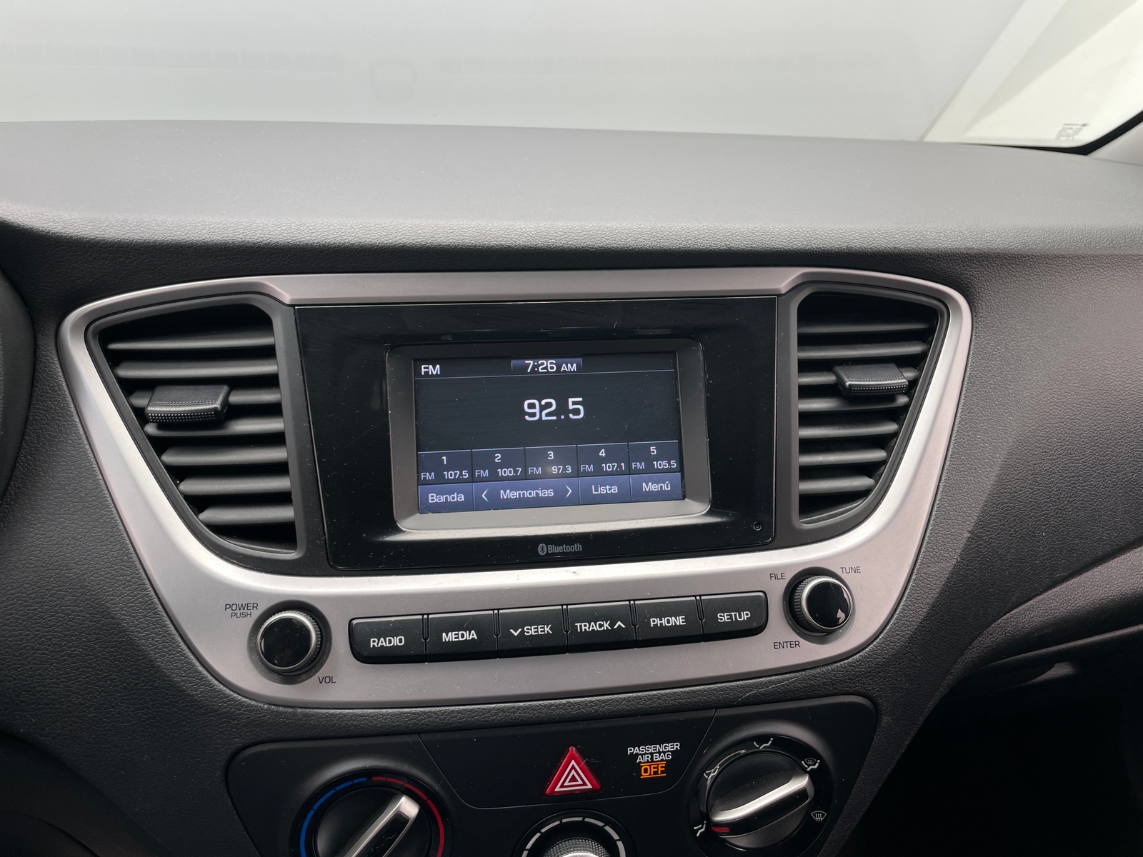 Thumbnail: 2022 Hyundai Accent - 4