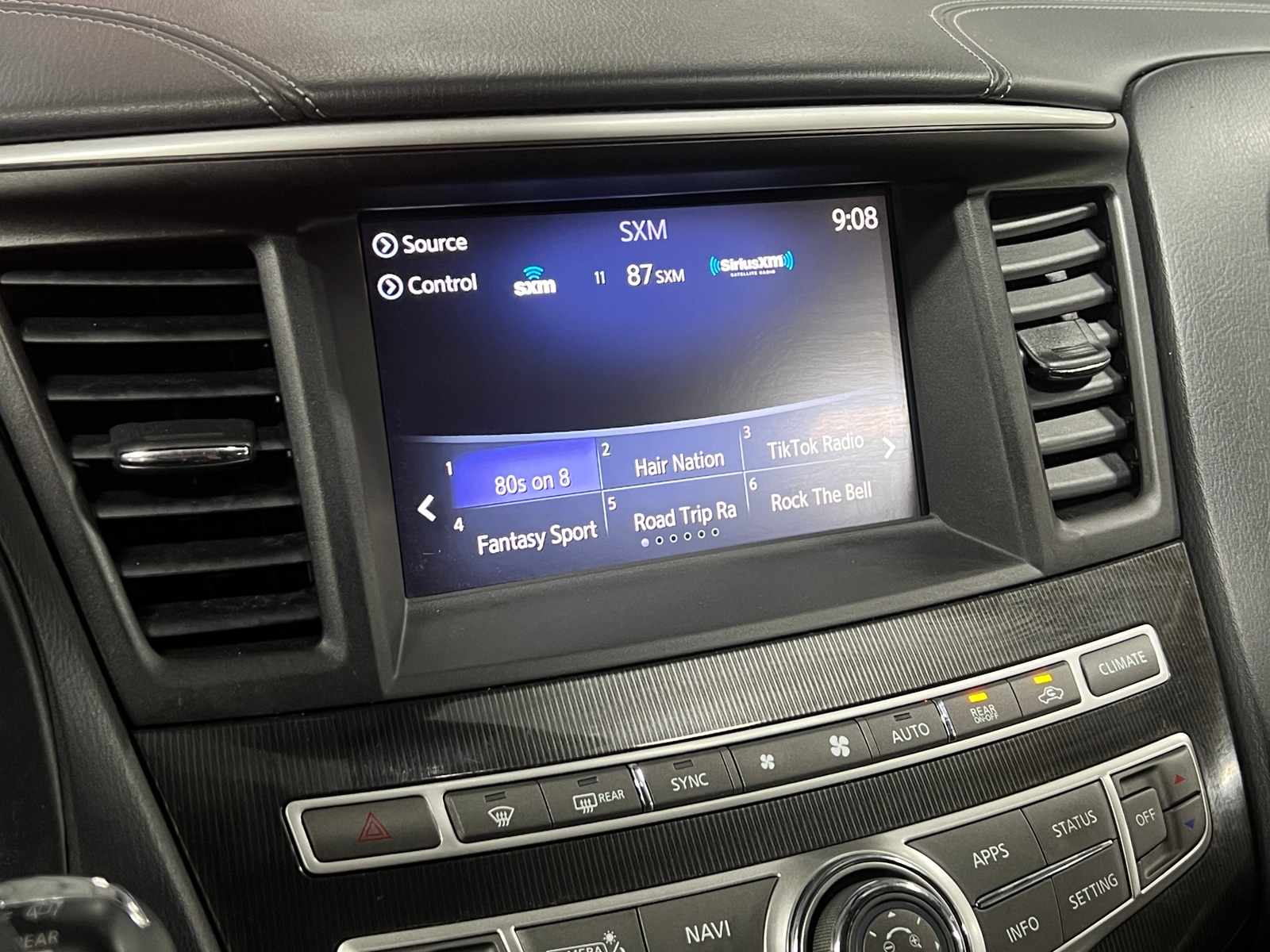 Thumbnail: 2019 INFINITI QX60 - 3