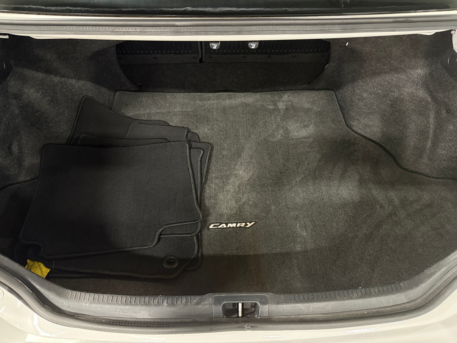 Thumbnail: 2015 Toyota Camry - 7