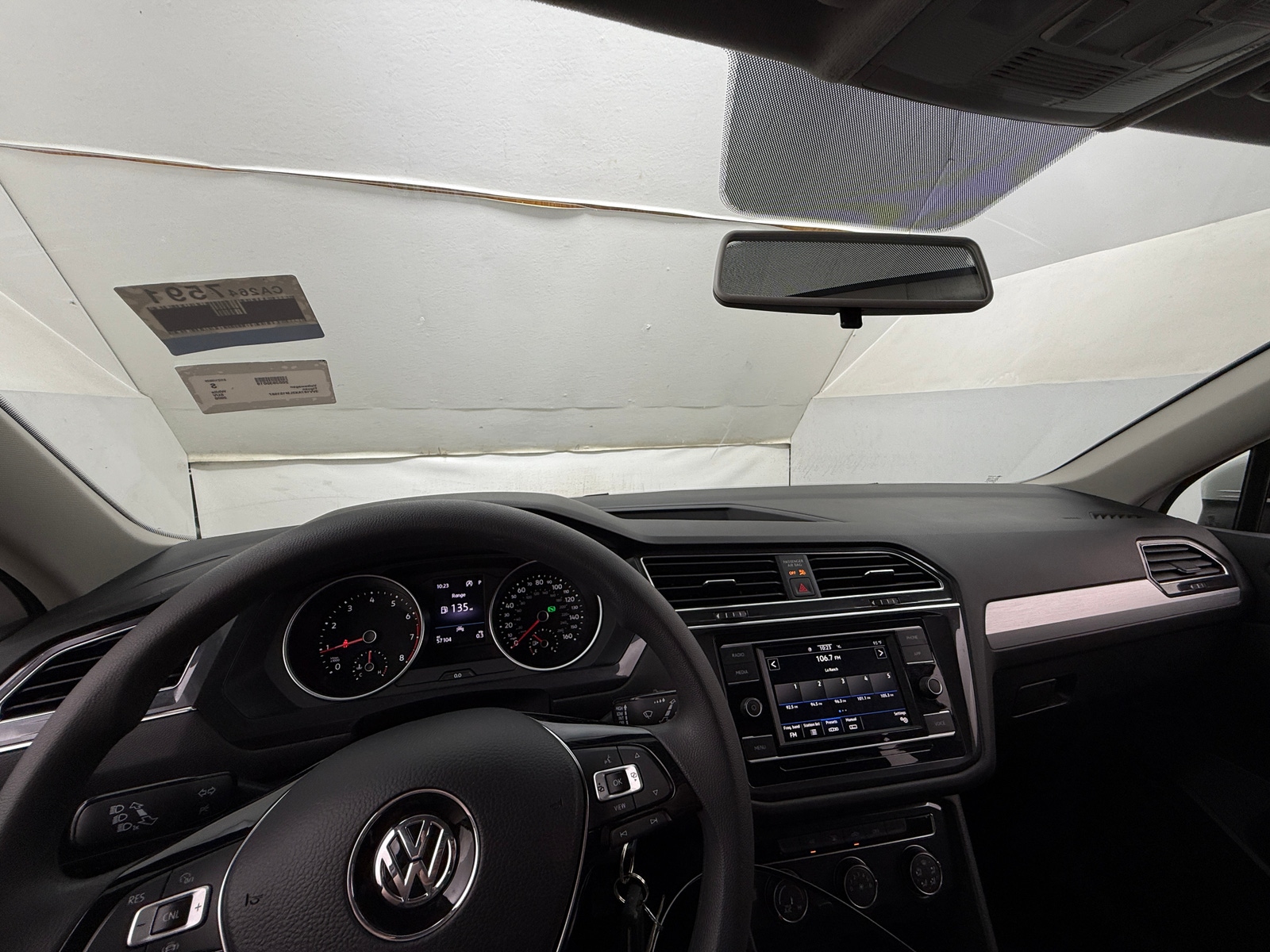 Thumbnail: 2020 Volkswagen Tiguan - 3