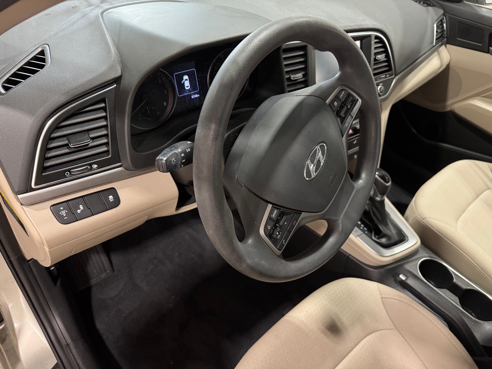 Thumbnail: 2018 Hyundai Elantra - 3