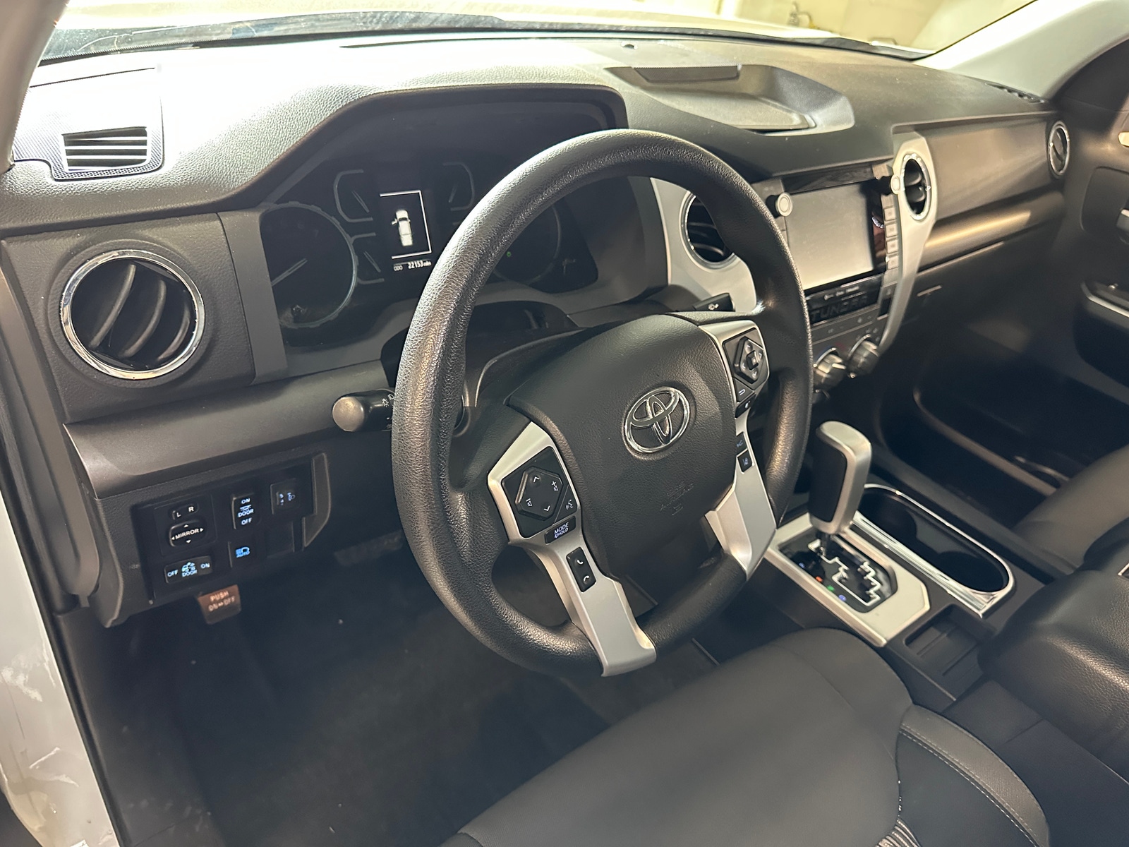 Thumbnail: 2021 Toyota Tundra - 3