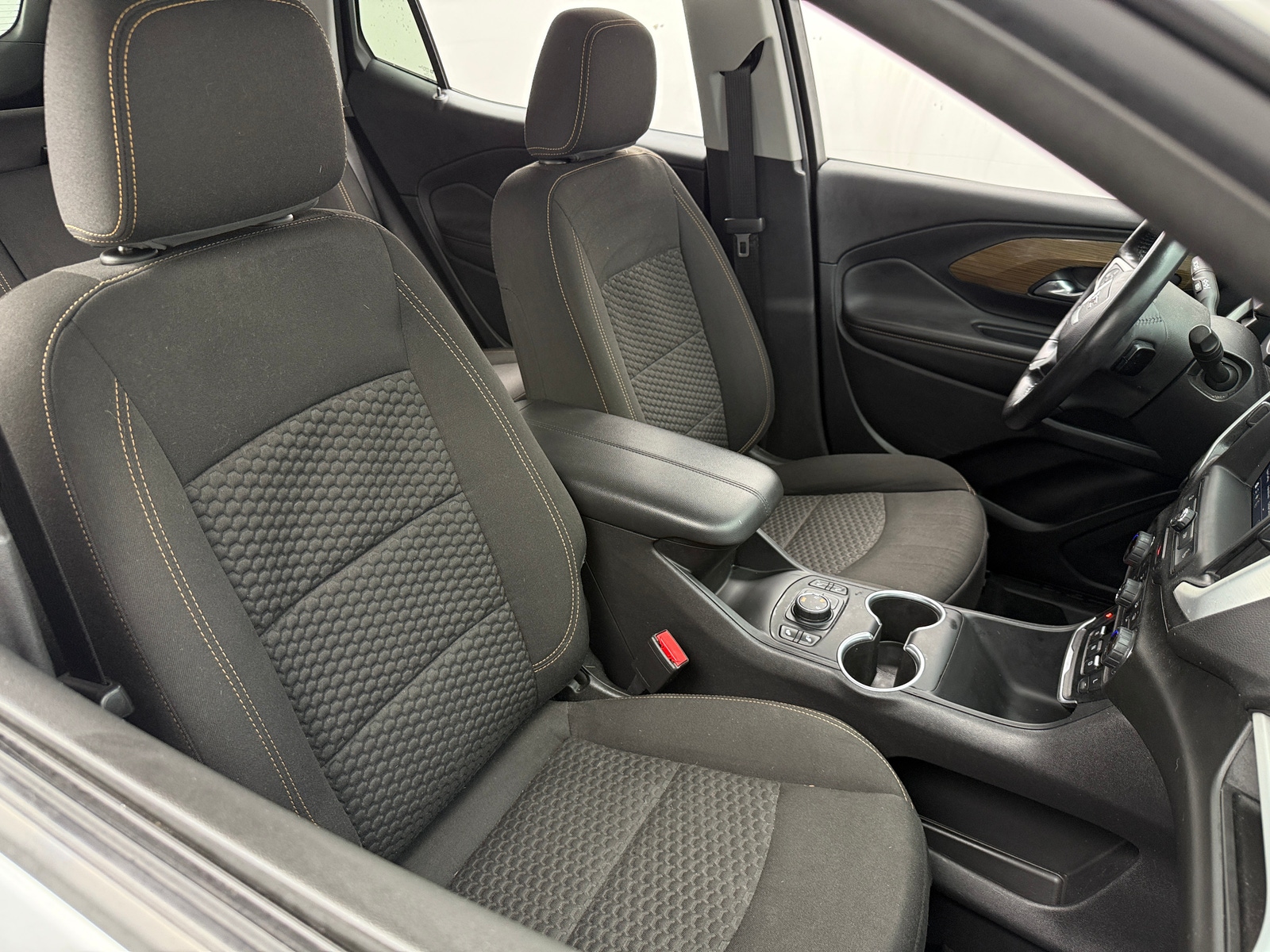 Thumbnail: 2020 GMC Terrain - 2