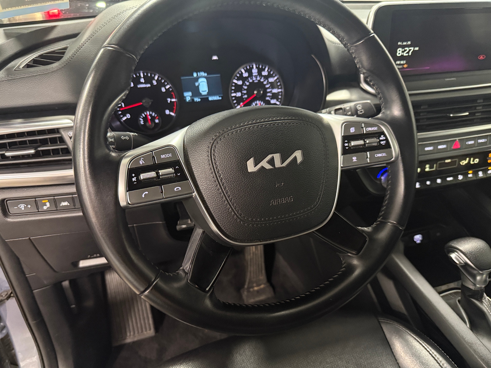 Thumbnail: 2022 Kia Telluride - 4